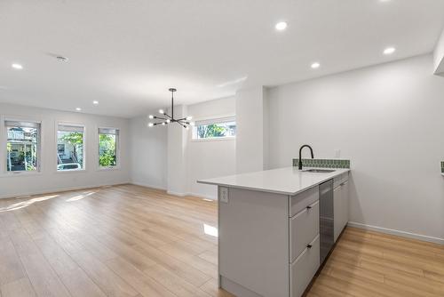 11939  101 Street, Edmonton, AB - Indoor