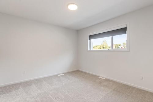 11939  101 Street, Edmonton, AB - Indoor Photo Showing Other Room