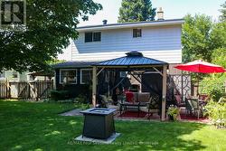 Large private backyard - 