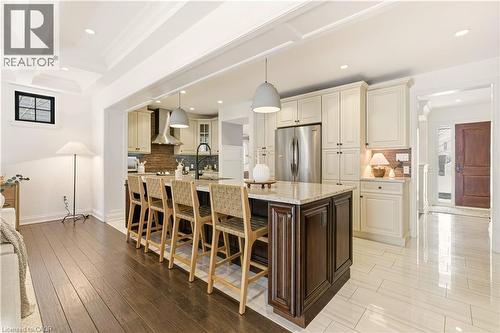 640 George Street, Burlington, ON - Indoor