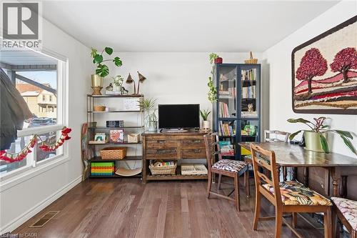 18 Fraser Avenue, Hamilton, ON - Indoor Photo Showing Office