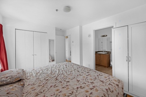 Bedroom - 92-3465 Ch. De La Côte-Des-Neiges, Montréal (Ville-Marie), QC - Indoor Photo Showing Bedroom