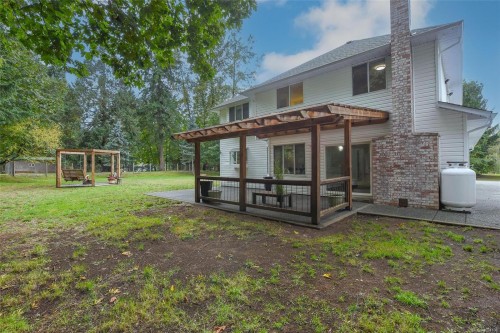 8868 Erickson Pl, Black Creek, BC 