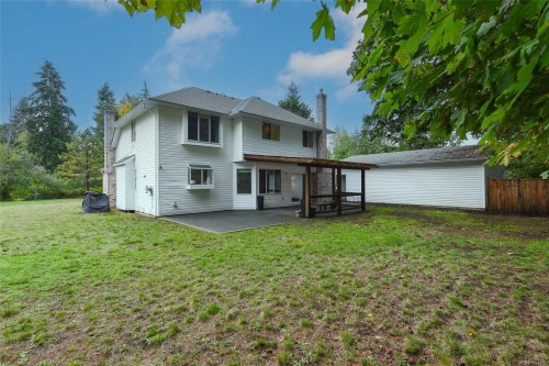 8868 Erickson Pl, Black Creek, BC 