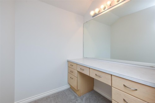 8868 Erickson Pl, Black Creek, BC 
