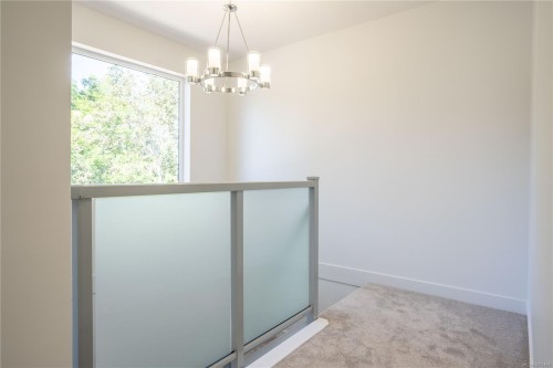 231 Heddle Ave, View Royal, BC 