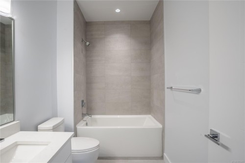 231 Heddle Ave, View Royal, BC 