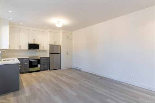 231 Heddle Ave, View Royal, BC 