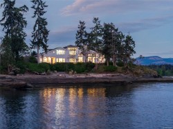 1341 Madrona Dr  Nanoose Bay, BC V9P 9C9