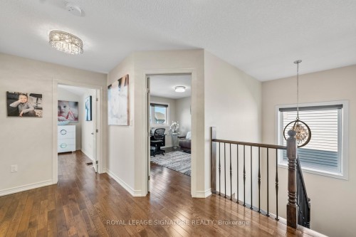 704 Robert Ferrie Drive, Kitchener, ON - Indoor Photo Showing Other Room