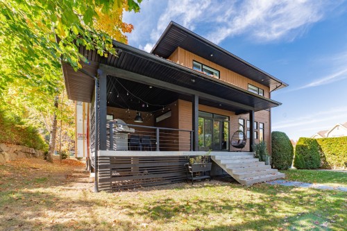 Face arrière - 401 Rue Des Eaux-Vives, Saint-Jérôme, QC - Outdoor With Deck Patio Veranda