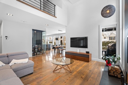 Salon - 401 Rue Des Eaux-Vives, Saint-Jérôme, QC - Indoor Photo Showing Living Room