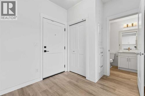 411, 40 Sage Hill Walk Nw, Calgary, AB - Indoor Photo Showing Other Room