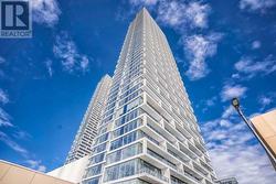 1806 - 5 BUTTERMILL AVENUE  Vaughan, ON L4K 0J5