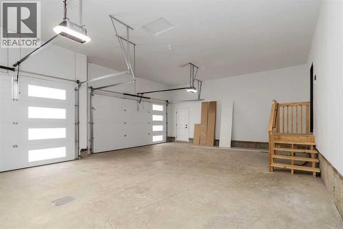 120 Beaconview Place, Fort Mcmurray, AB - Indoor Photo Showing Garage