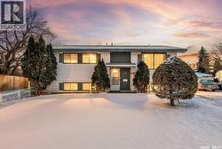 1156 Duffield CRESCENT  Moose Jaw, SK S6H 5M4
