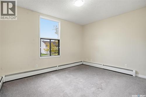 206 34 Nollet Avenue, Regina, SK - Indoor Photo Showing Other Room