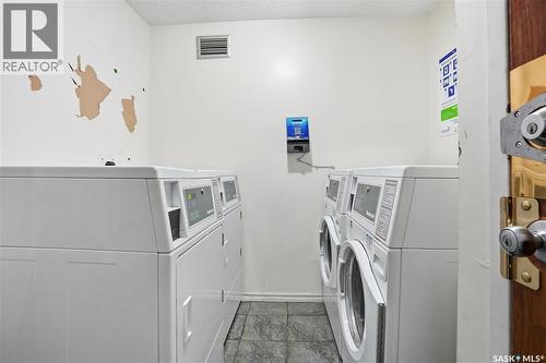 206 34 Nollet Avenue, Regina, SK - Indoor Photo Showing Laundry Room