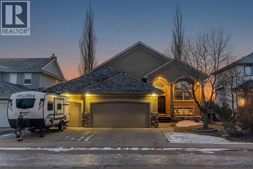 713 Woodside Bay NW  Airdrie, AB T4B 2W2