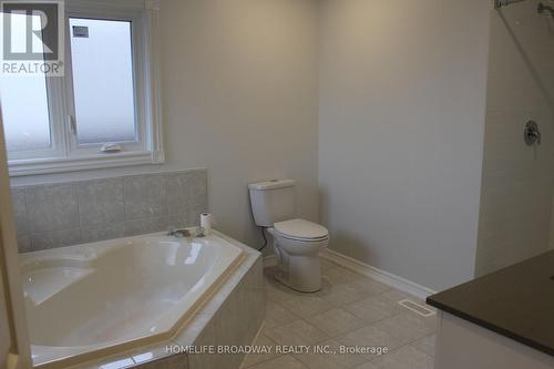 5202 Buttermill Court, Mississauga, ON - Indoor Photo Showing Bathroom