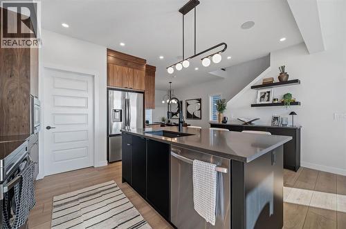 61 Keystone Creek Terrace, Calgary, AB - Indoor Photo Showing Kitchen With Stainless Steel Kitchen With Upgraded Kitchen