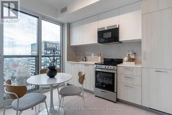 3209 - 65 MUTUAL STREET  Toronto, ON M5B 0E5