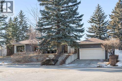 10507 Bradbury Drive Sw, Calgary, AB - Outdoor