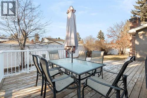 10507 Bradbury Drive Sw, Calgary, AB - Outdoor With Deck Patio Veranda