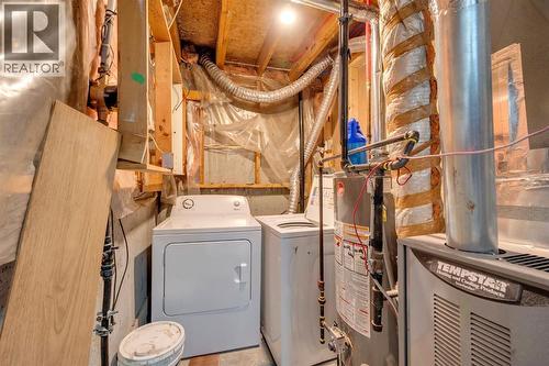 6022 Martingrove Road Ne, Calgary, AB - Indoor Photo Showing Laundry Room