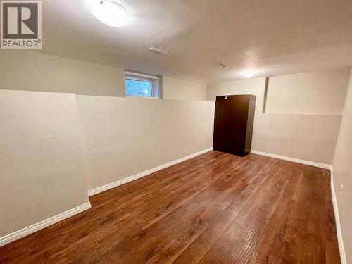 614 7 Avenue, Wainwright, AB - Indoor Photo Showing Other Room