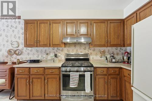 2320 Homer Drive, Burlington, ON - Indoor Photo Showing Kitchen