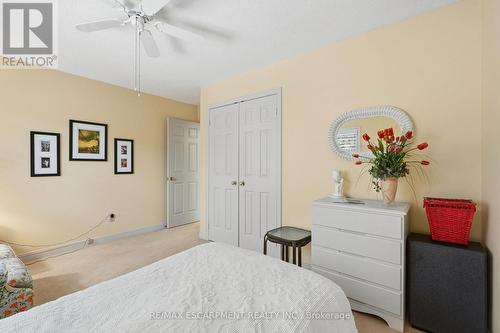 2320 Homer Drive, Burlington, ON - Indoor Photo Showing Bedroom