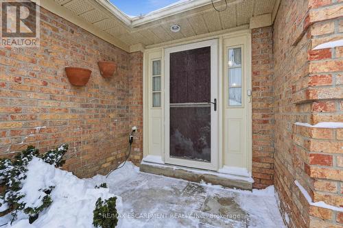 2320 Homer Drive, Burlington, ON - Outdoor With Exterior