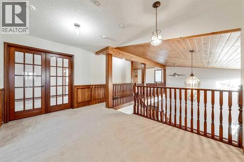 40 Edforth Road Nw, Calgary, AB - Indoor Photo Showing Other Room