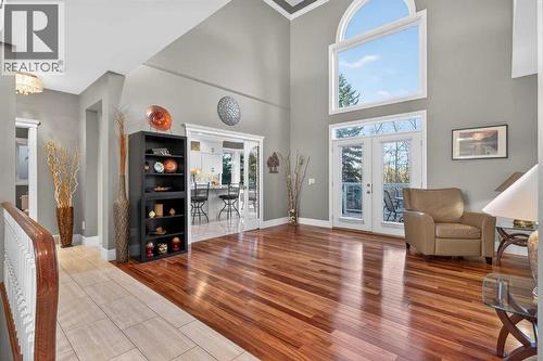 14 Christie Estate Terrace Sw, Calgary, AB - Indoor