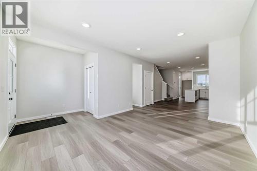 158 Bartlett Crescent Se, Calgary, AB - Indoor Photo Showing Other Room