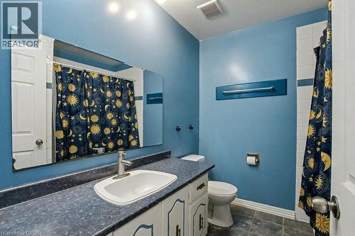 125 Ingleside Drive, Kitchener, ON - Indoor Photo Showing Bathroom