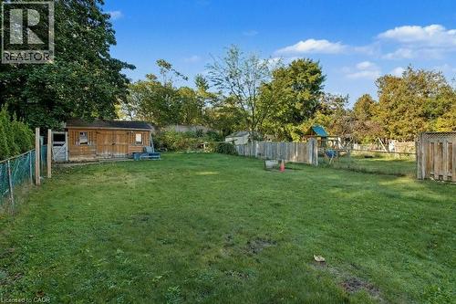 125 Ingleside Drive, Kitchener, ON - Outdoor With Backyard