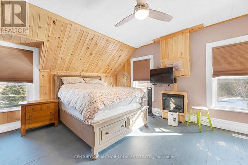 521 Fuller Road, Centre Hastings, ON - Indoor Photo Showing Bedroom