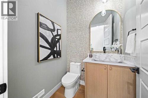 Photo is from a similar past project - 2533 2 Avenue Nw, Calgary, AB - Indoor Photo Showing Bathroom