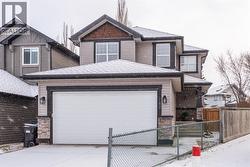 162 Somerside Crescent SW  Calgary, AB T2Y 4K7