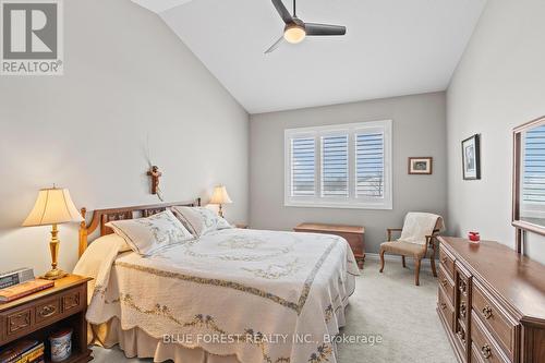 111 - 2250 Buroak Drive, London North (North S), ON - Indoor Photo Showing Bedroom