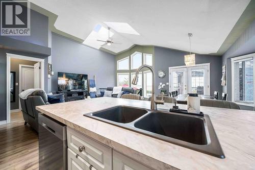 110 Redcliff Way Sw, Redcliff, AB - Indoor Photo Showing Kitchen With Double Sink