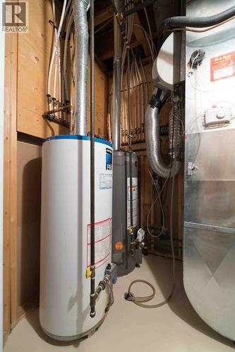 110 Redcliff Way Sw, Redcliff, AB - Indoor Photo Showing Basement