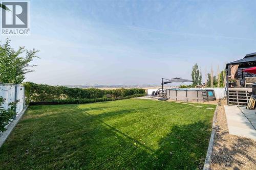 110 Redcliff Way Sw, Redcliff, AB - Outdoor