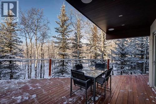 25 Posthill Drive Sw, Calgary, AB - Outdoor