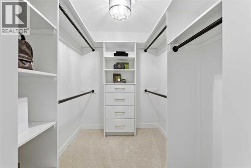 4904 Valiant Drive Nw, Calgary, AB - Indoor