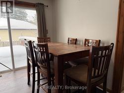 Dining area - 