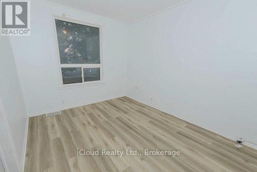 81 Florence Avenue, Kitchener, ON - Indoor Photo Showing Other Room