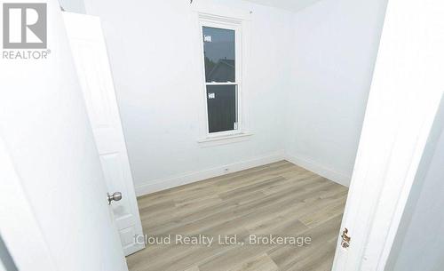 81 Florence Avenue, Kitchener, ON - Indoor Photo Showing Other Room